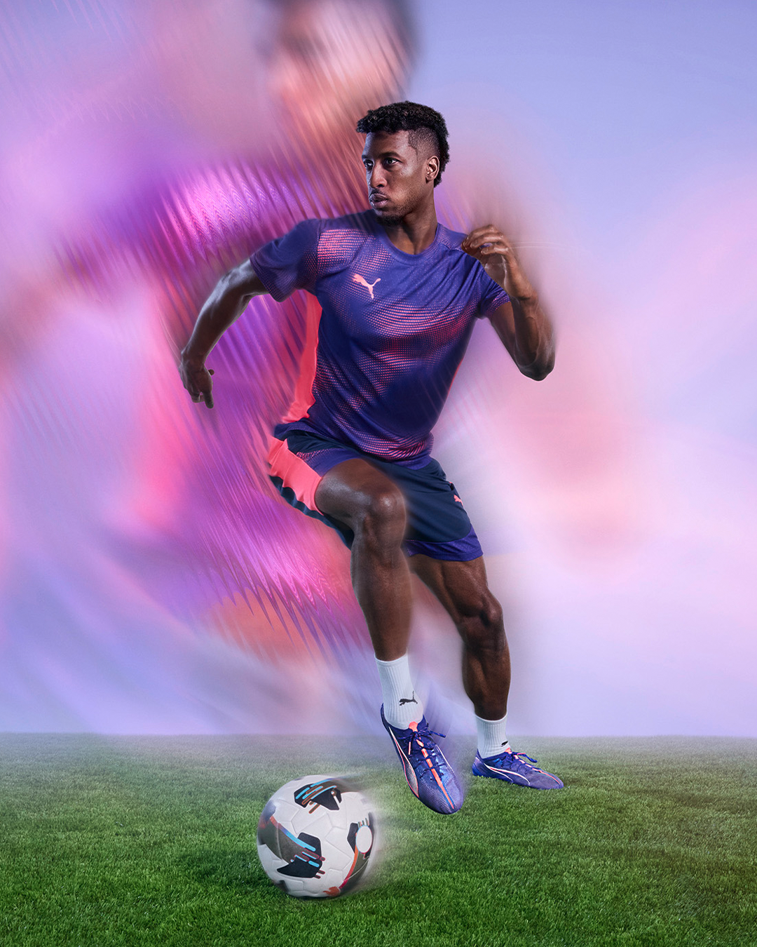 与此相对 与此相对